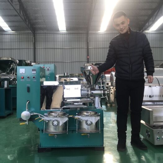 巩义市小型60型榨油机 流动式车载榨油机两相电 来料现榨