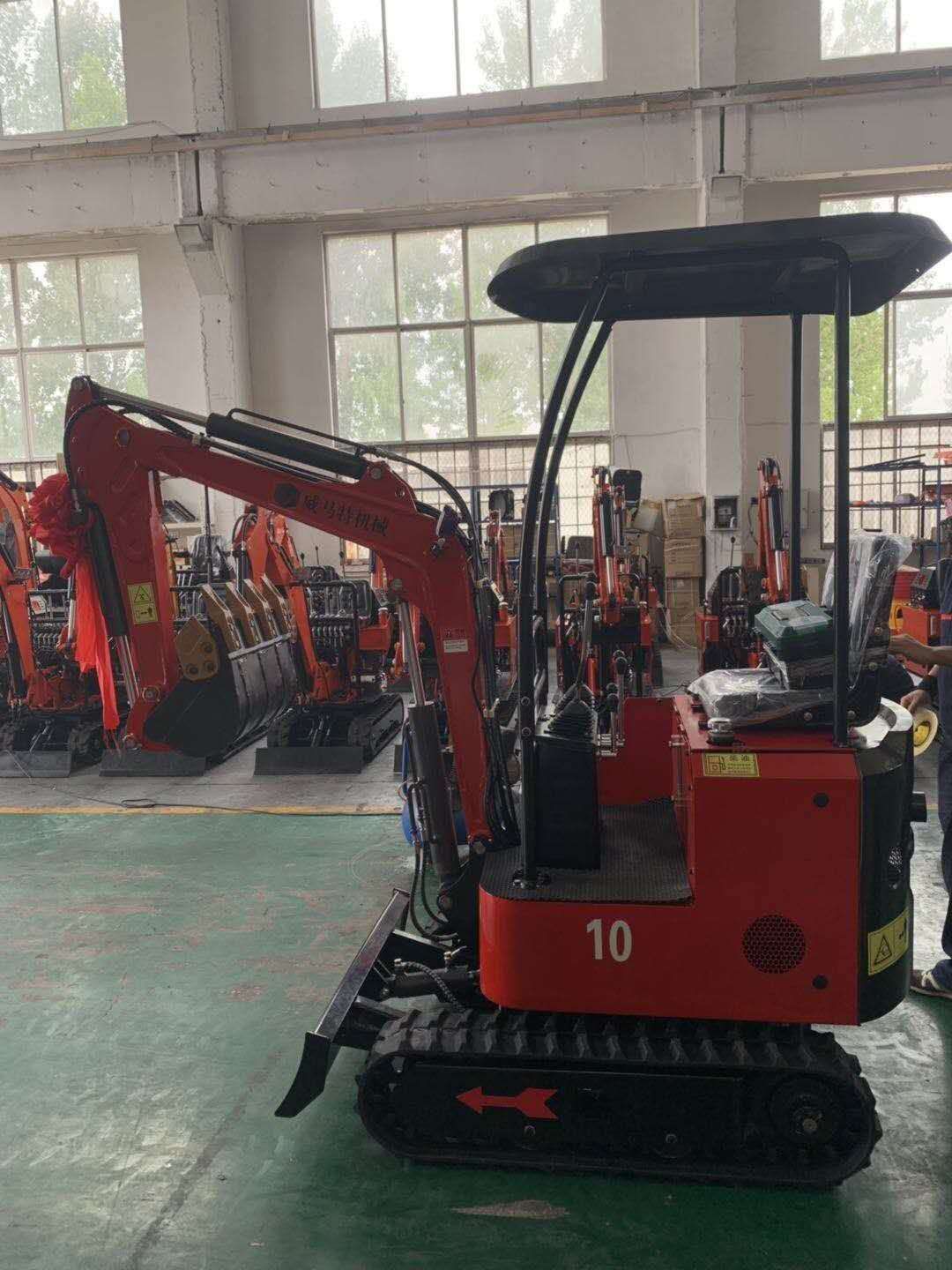 厂家直销果园农用小型挖掘机