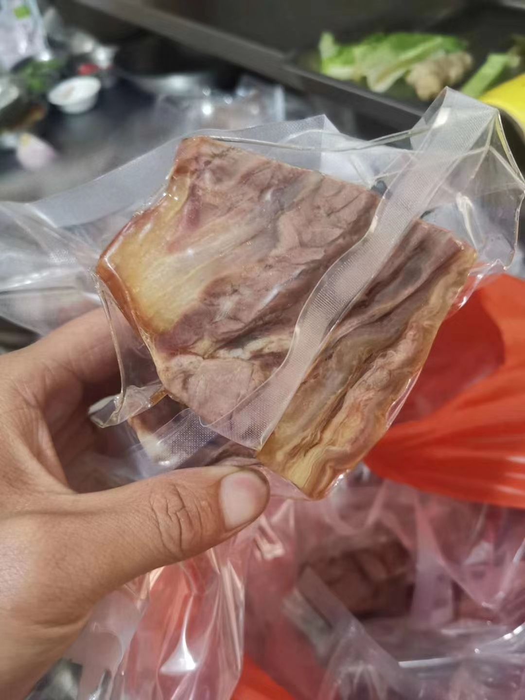 鲜驴马肉带皮熟马肉