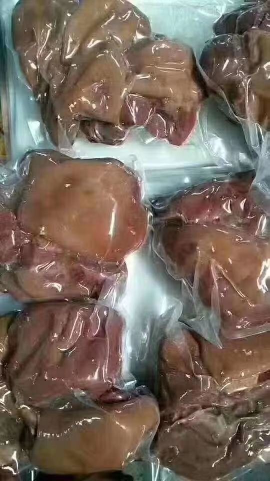 鲜驴马肉带皮熟马肉