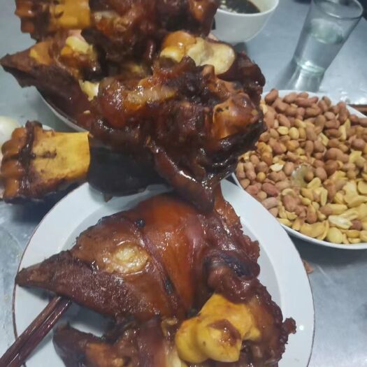 火烧毛牛蹄