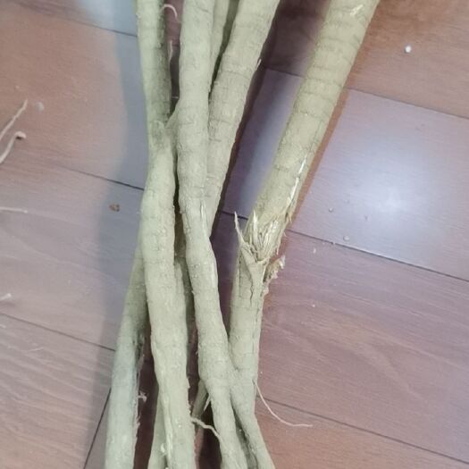 瑞金市千斤拔干货