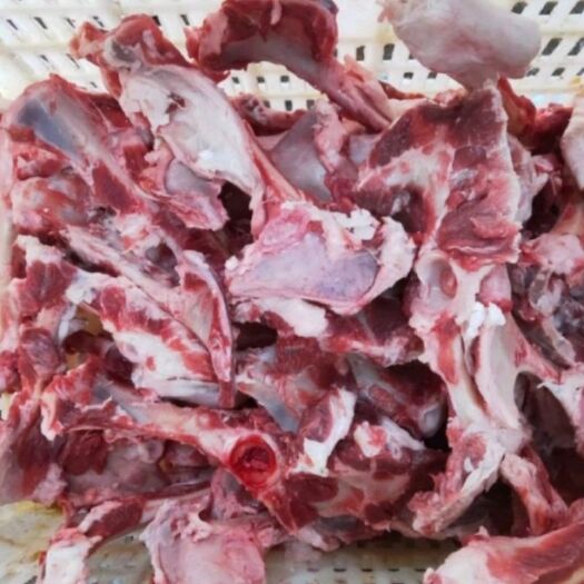 阳信县羊胯骨，带点肉的。