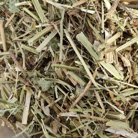 正阳县 花生秧，花生秧粉，麦秸二次加工压块，保证无土，无膜，无霉之九