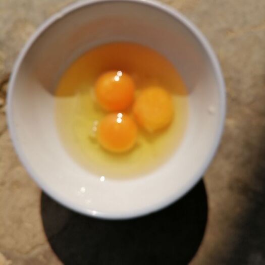钟祥市土鸡蛋，虫草鸡蛋，山林散养