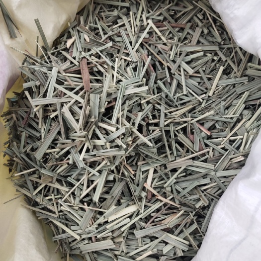 江安县香茅草 香毛草:多种多样的功能，能做药材，能做香料，去异味，驱风寒