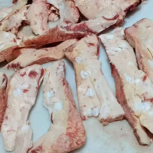 阳信县胸口油，纯嫩胸，烧烤转用，欢迎各位老板订购。