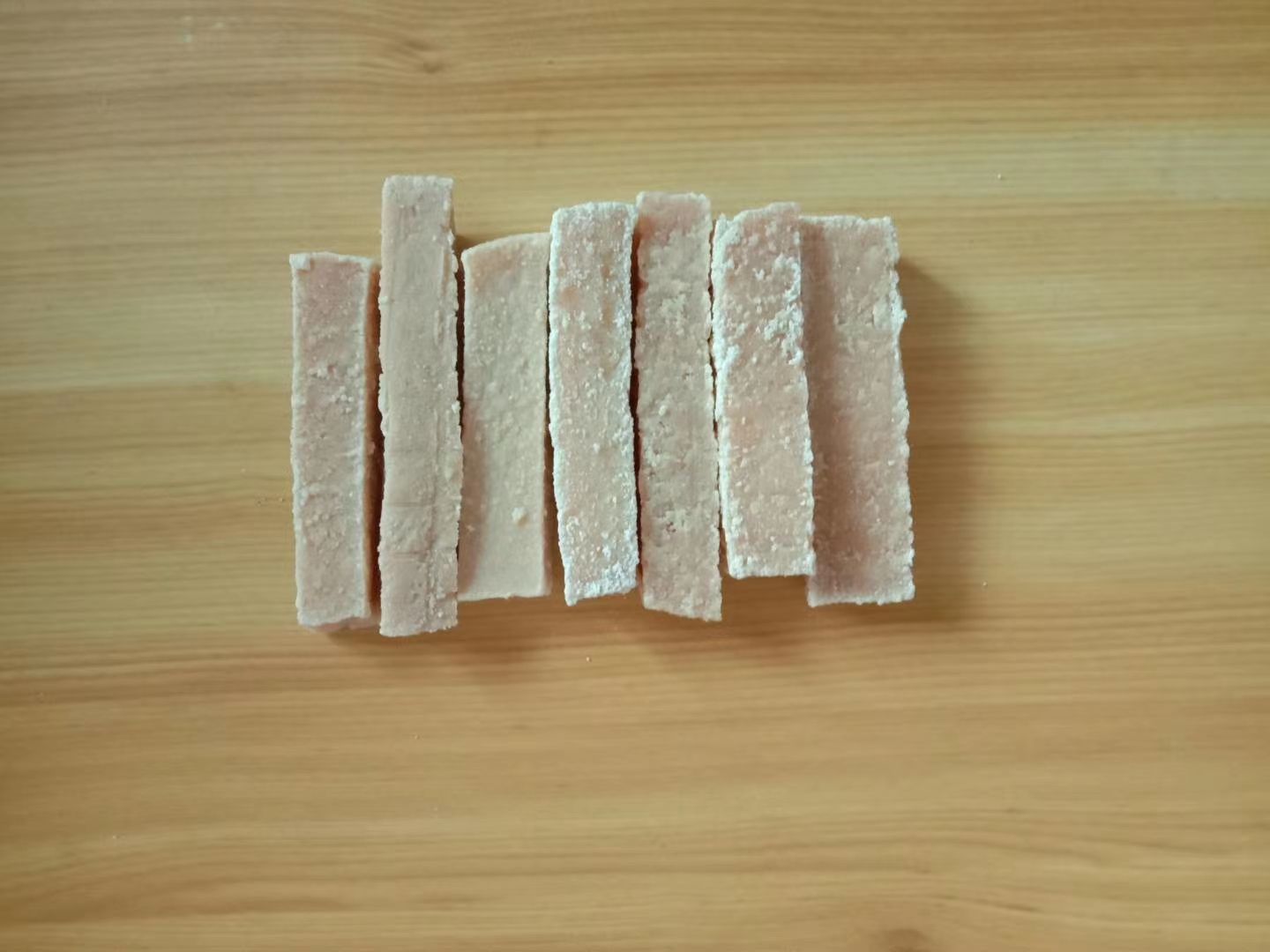 奶疙瘩奶制品酸奶疙瘩新疆美食休闲甜品好吃又营养