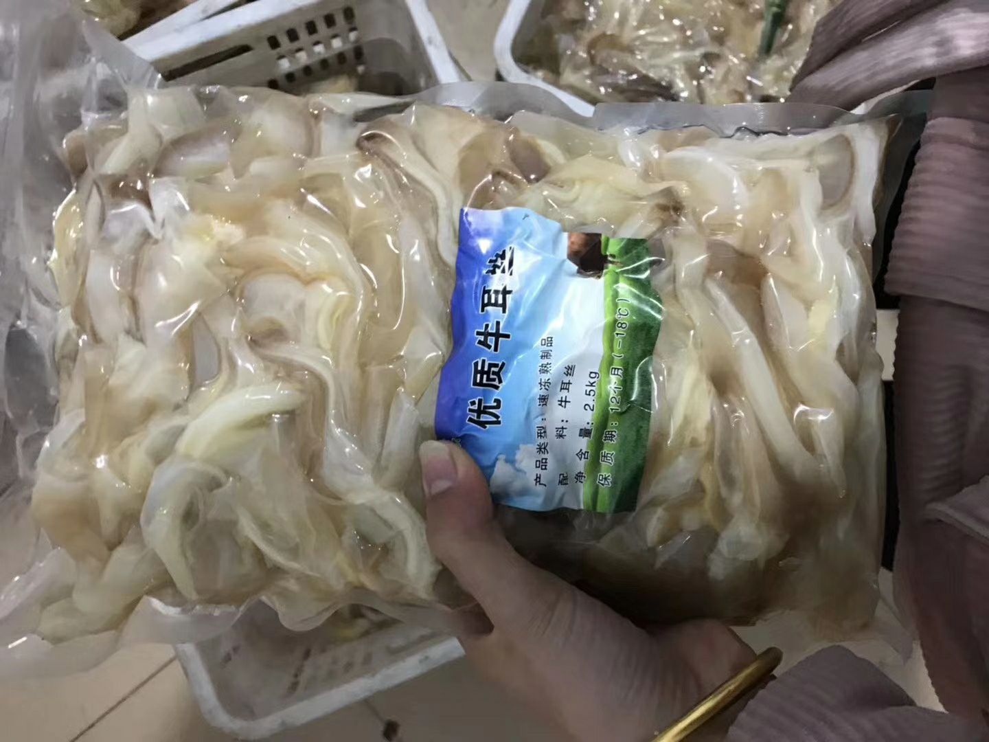 牛杂  牛耳丝,散装袋装均有现货,量大有优惠。