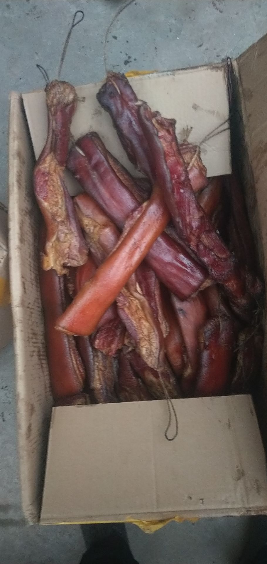 整头猪 烟熏腊肉   四川土特产
