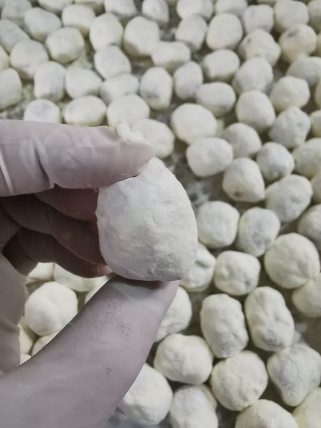 奶酪枣零食西域沙漠红枣有杏心巴旦木仁奶油杏仁夹心枣奶网红奶枣