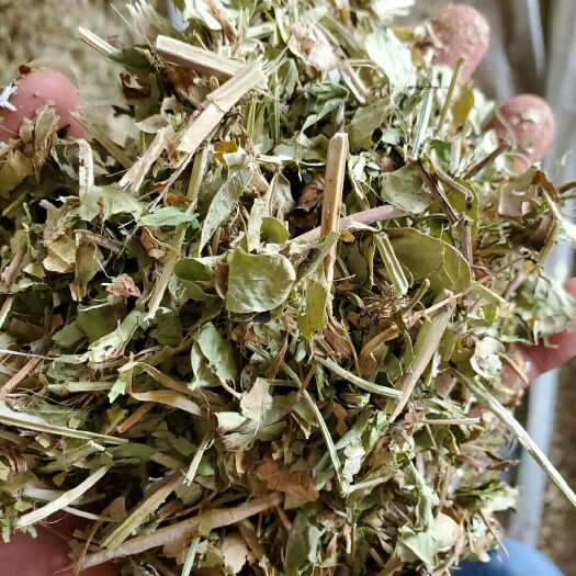 正阳县花生秧  羊草，牛草，马草，驴草，草粉，