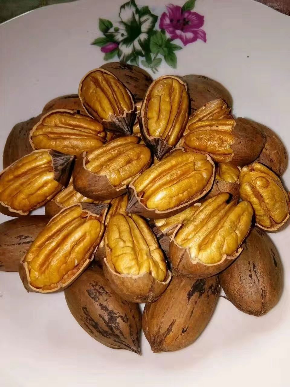 碧根果鲜果