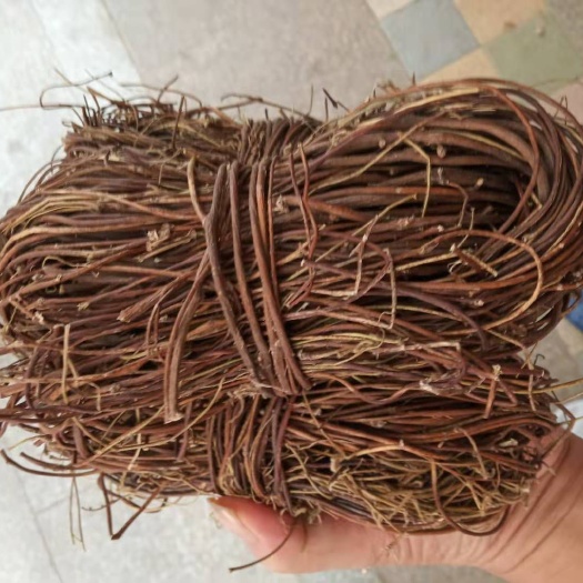 玉林鸡骨草，干货，小扎把，长扎地，切段的都有