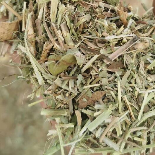 汝南县 花生秧草粉，羊草