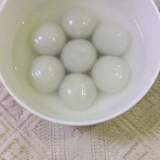 封丘县汤圆  此产品为散装出售