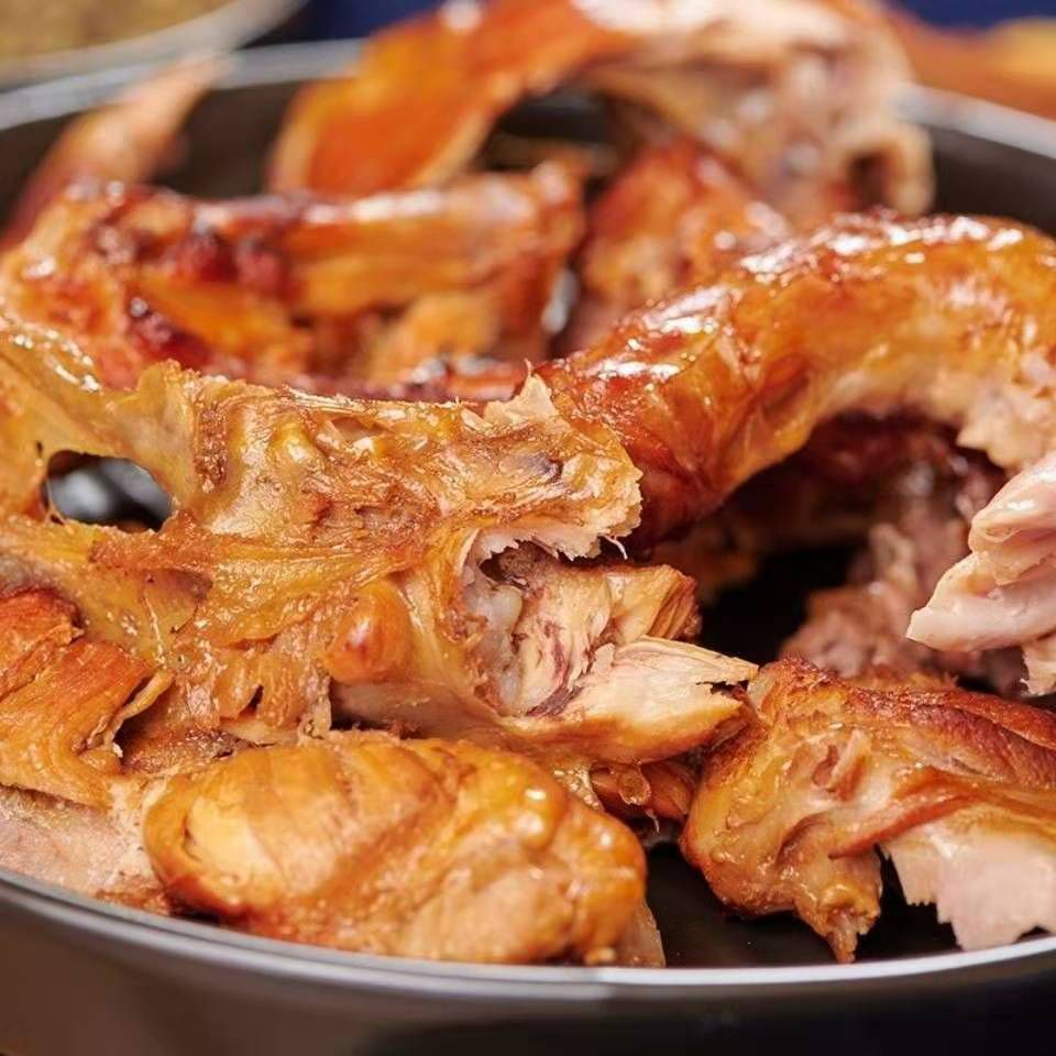 鸡架  熏烤鸡架包邮 纯正鲜货，卤制，香而不腻，柔韧适口