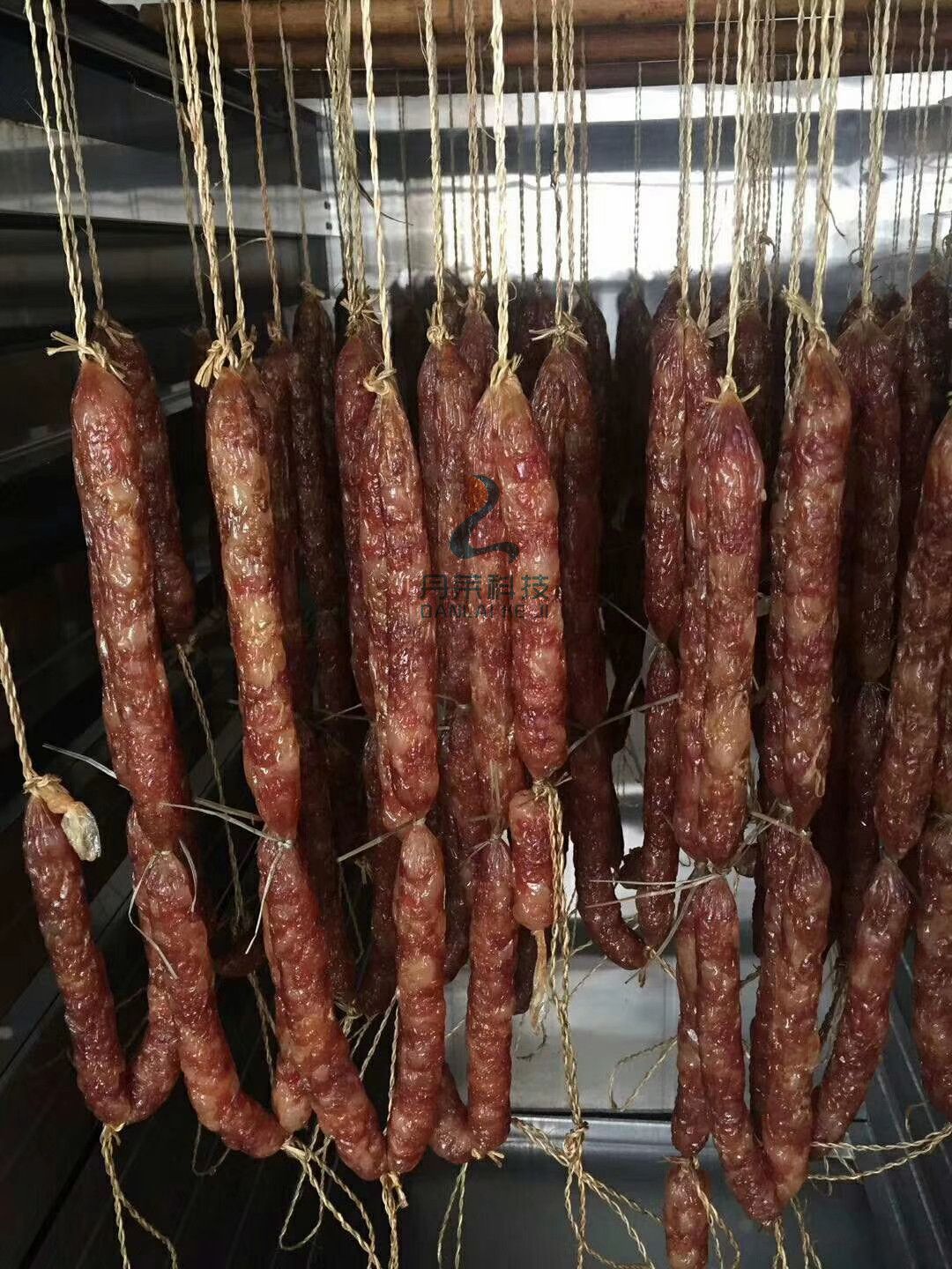 空气能热泵肉制品烘干机,腊肠烘干机,腊肉烘干机