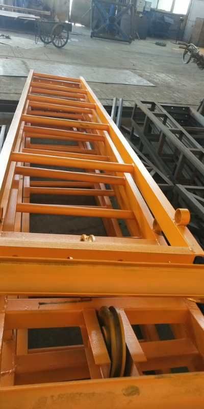  爬山虎上料机高层建筑装卸公路护坡运料陡坡斜坡运料提升机
