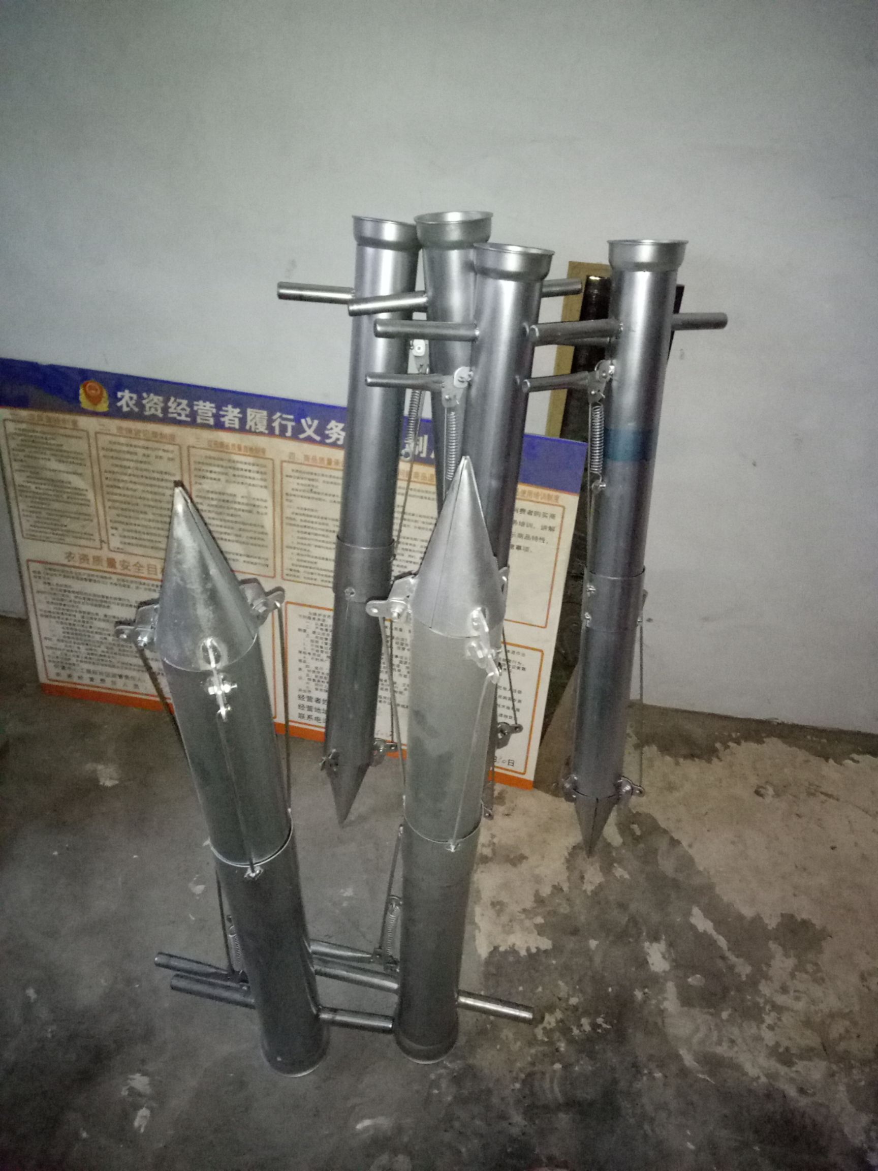 移栽机  双把手，省力省钱省工的栽苗器，
