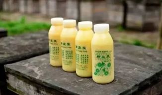 临朐县蜂王浆 蜂场直供，三十年蜂场直供，欢迎实地考察 。
