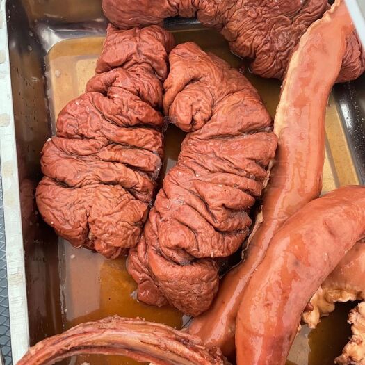 淄博鲜驴肉  驴肉，驴杂   生的现杀42     熟的50，量大优惠