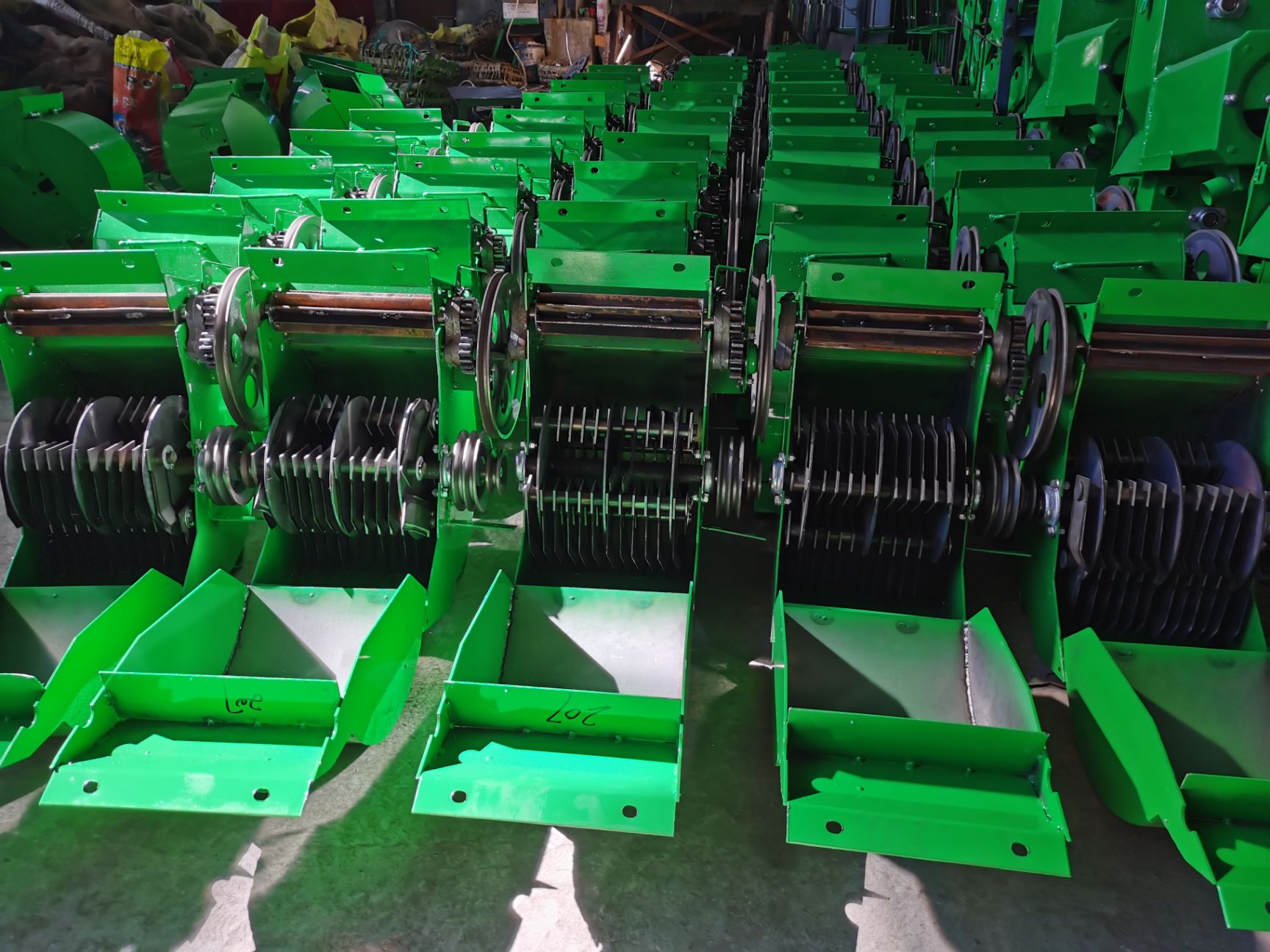 秸秆揉搓机  揉丝机，粉碎机，揉丝碎草机，切碎机，养殖碎草机，青饲料揉丝机