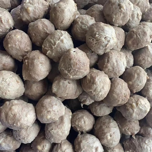 汕头会爆汁的牛肉丸，不是所有的牛肉丸都叫潮汕牛肉丸