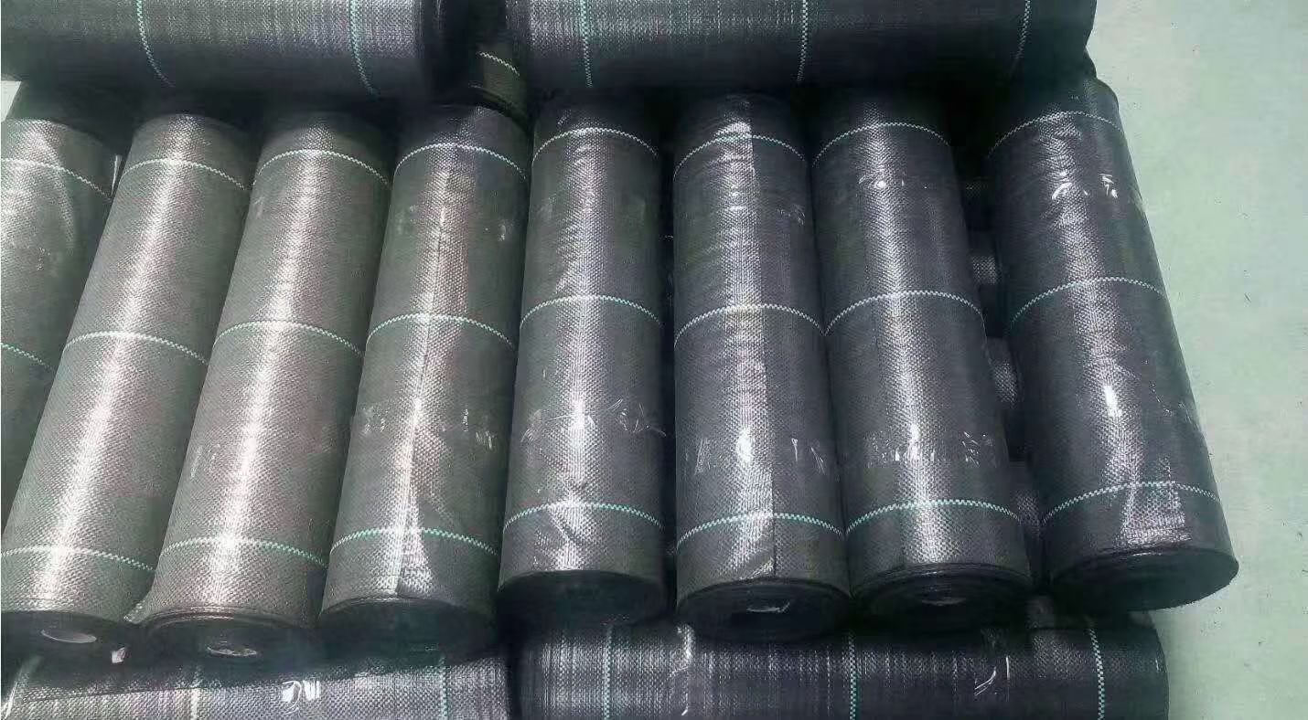  防老化防草布，打孔防草布