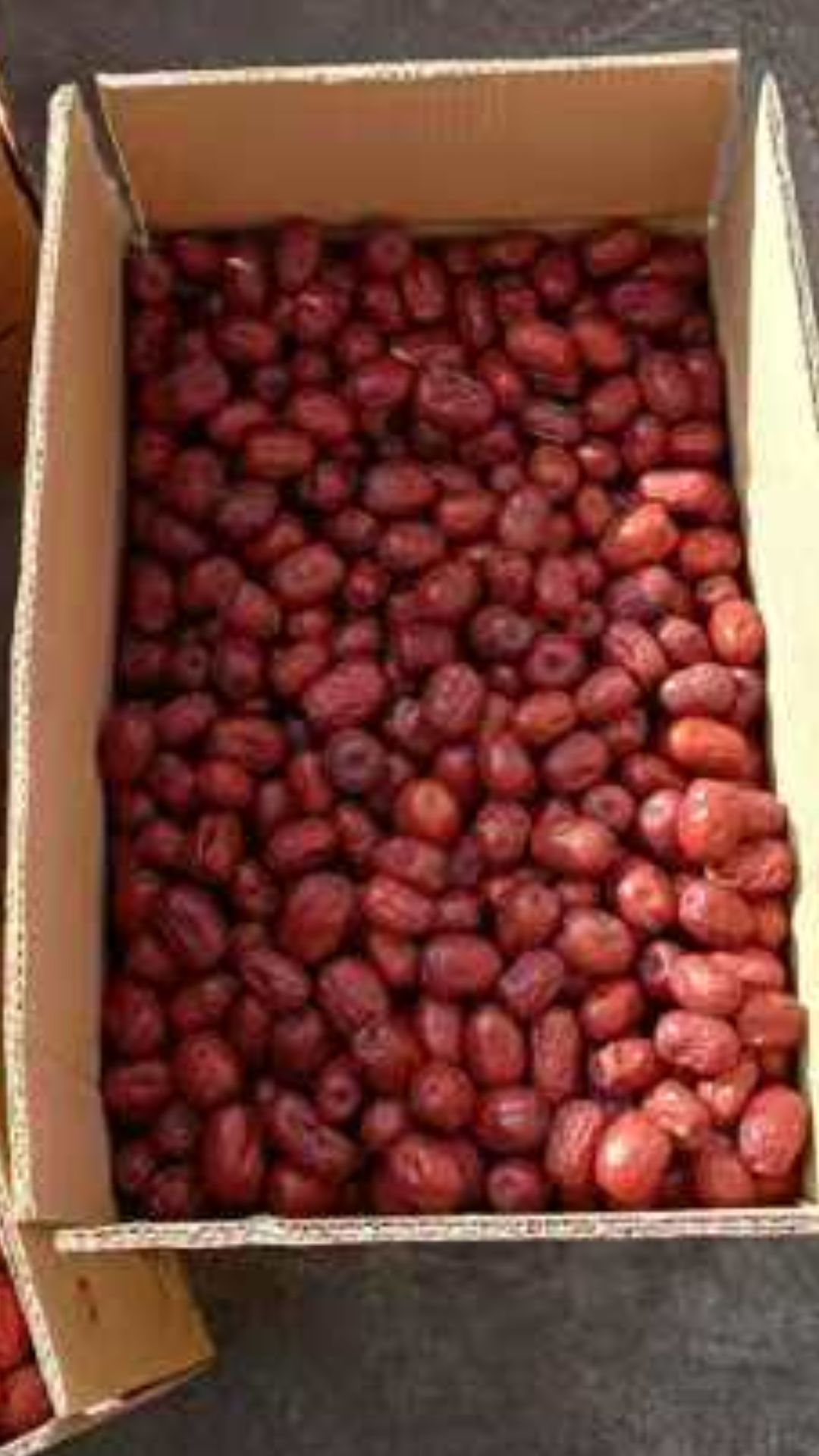  山西大红枣，核小肉厚，香甜可口。