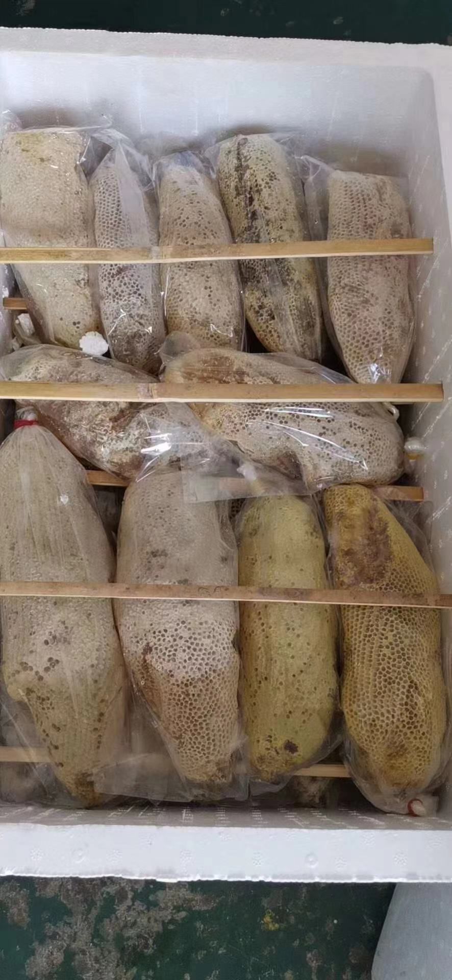 大挂蜜蜂蜜云南缅甸东南亚大小挂蜂蜜纯不添加任何东西