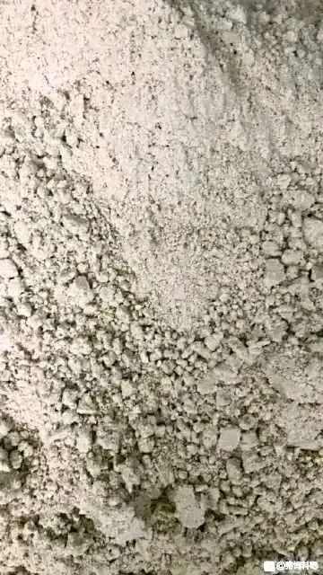 上海豆粕  闪蒸干燥豆渣，是做猫砂的原料。另供应湿豆渣。