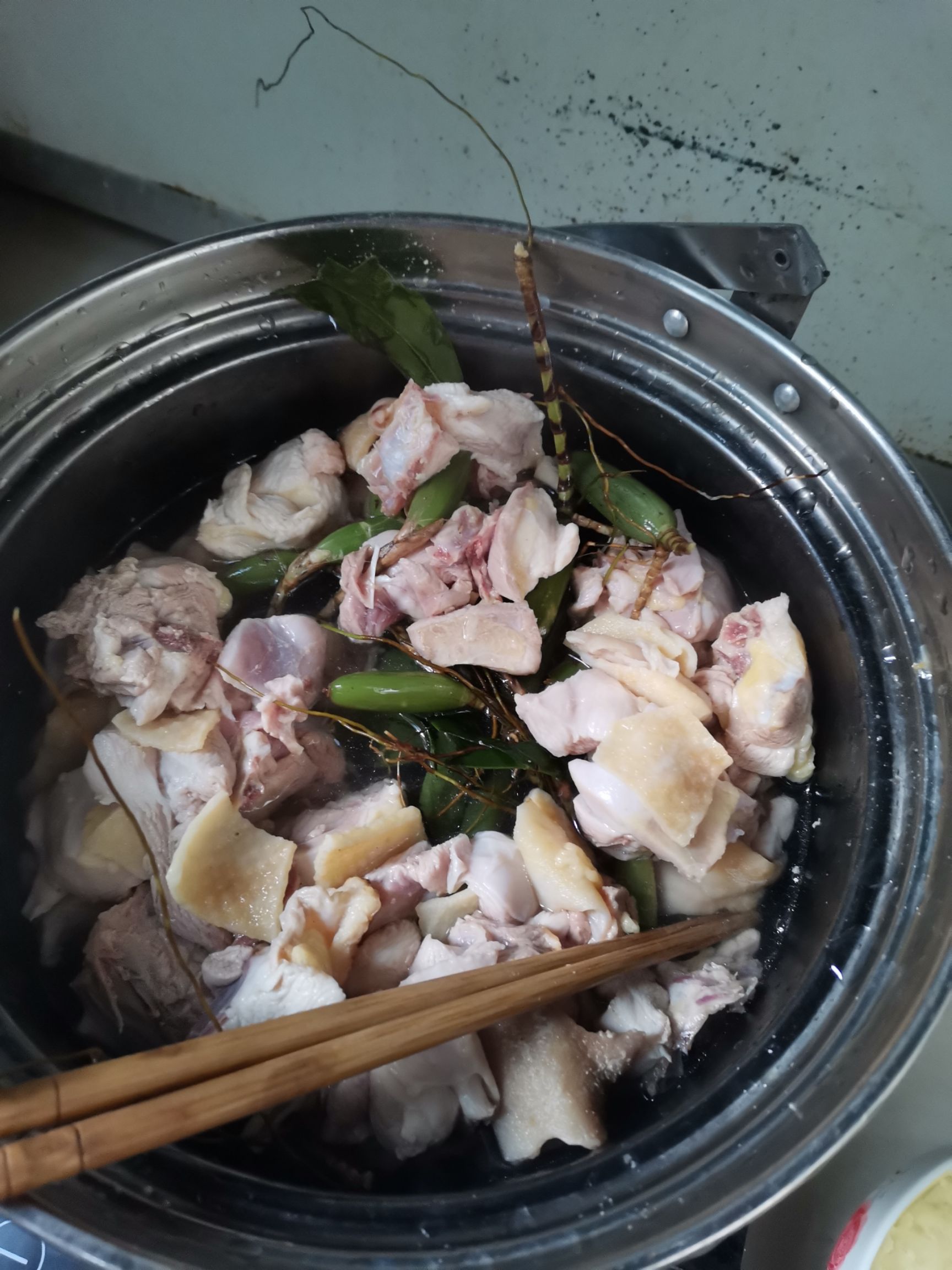 石橄榄  新鲜石仙桃靓货煲汤中药材《双叶中果》批发产地直供包