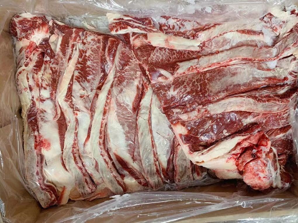 巴西牛腩，又名胸腩连体，腹腩，带肋条肉，适合炖煮，红烧，