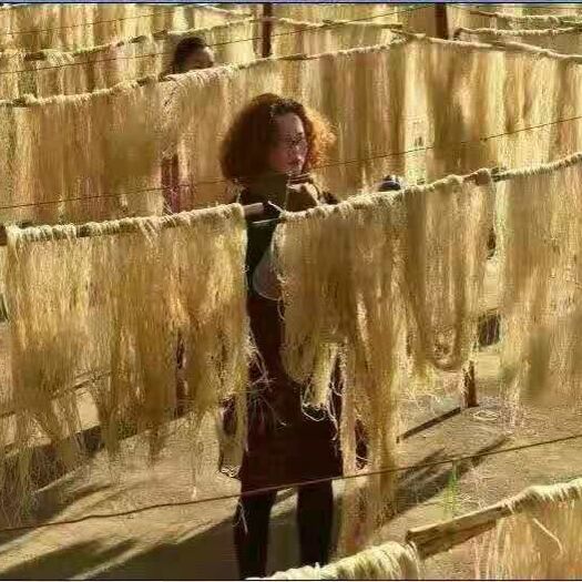 武陟县红薯粉  老工艺，纯手工制作，没有任何添加剂