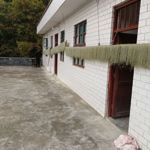 隆回县邵阳乡里自己种的红薯，有红薯粉淀粉12/斤，红薯粉条15/斤