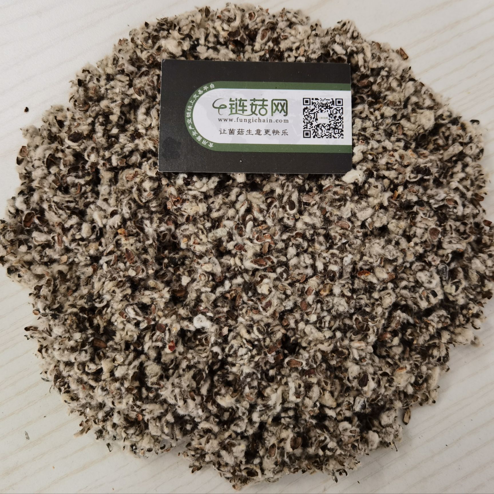 棉籽壳  广西地区供应优质中壳中绒棉壳，菌菇生产可选