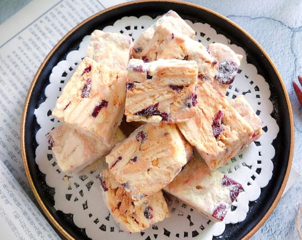  纯手工制作雪花酥