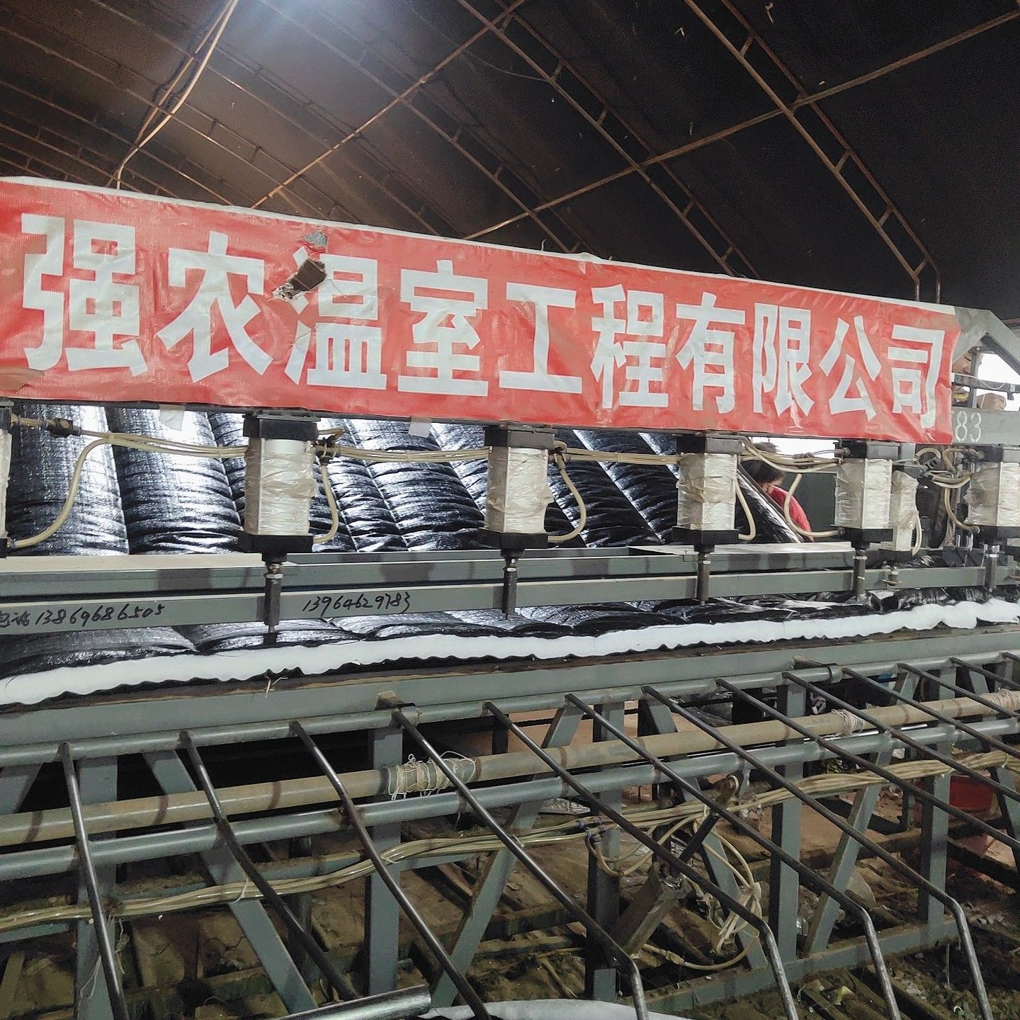 新型高配防雨雪太空棉保温被 保温效果好 使用寿命长 抗拉性强