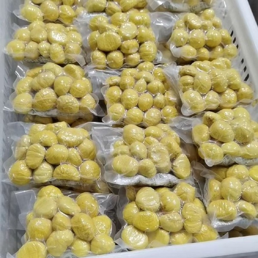 油栗  河南信阳市板栗真空包鲜板栗仁，洗破的板栗和有些削的板栗优惠卖