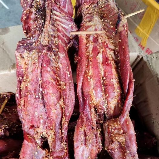 成都腊兔子  麻辣兔子，跑江湖地摊批发，一手货源，全干货