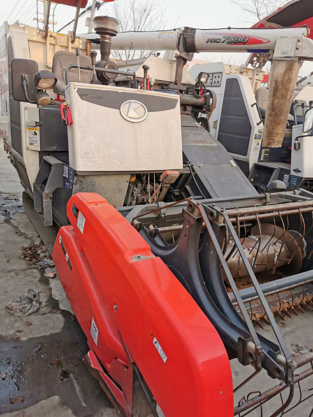 2018年久保田 758收割机全车原版原漆三大件没动过