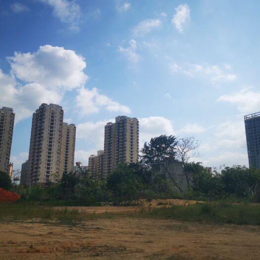 文昌市商业用地 文昌200~1000平城镇住宅，可过户，9000元一平