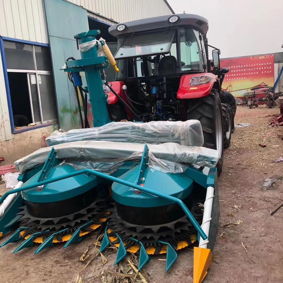 青贮机 拖拉机式青储机
