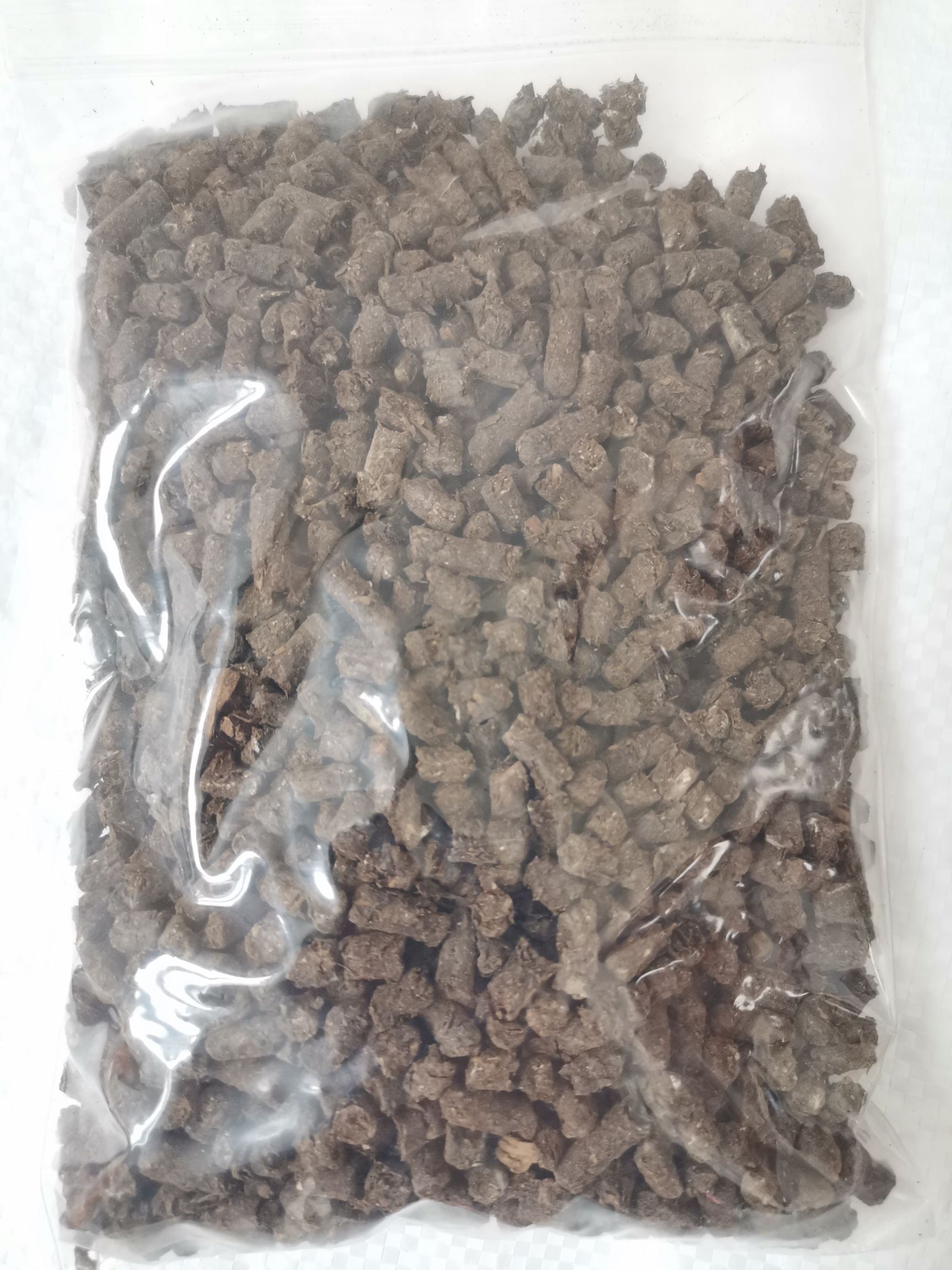 微生物有机肥  厂家直供精制有机肥 果园有机肥养分全面 肥效明显 免费试样