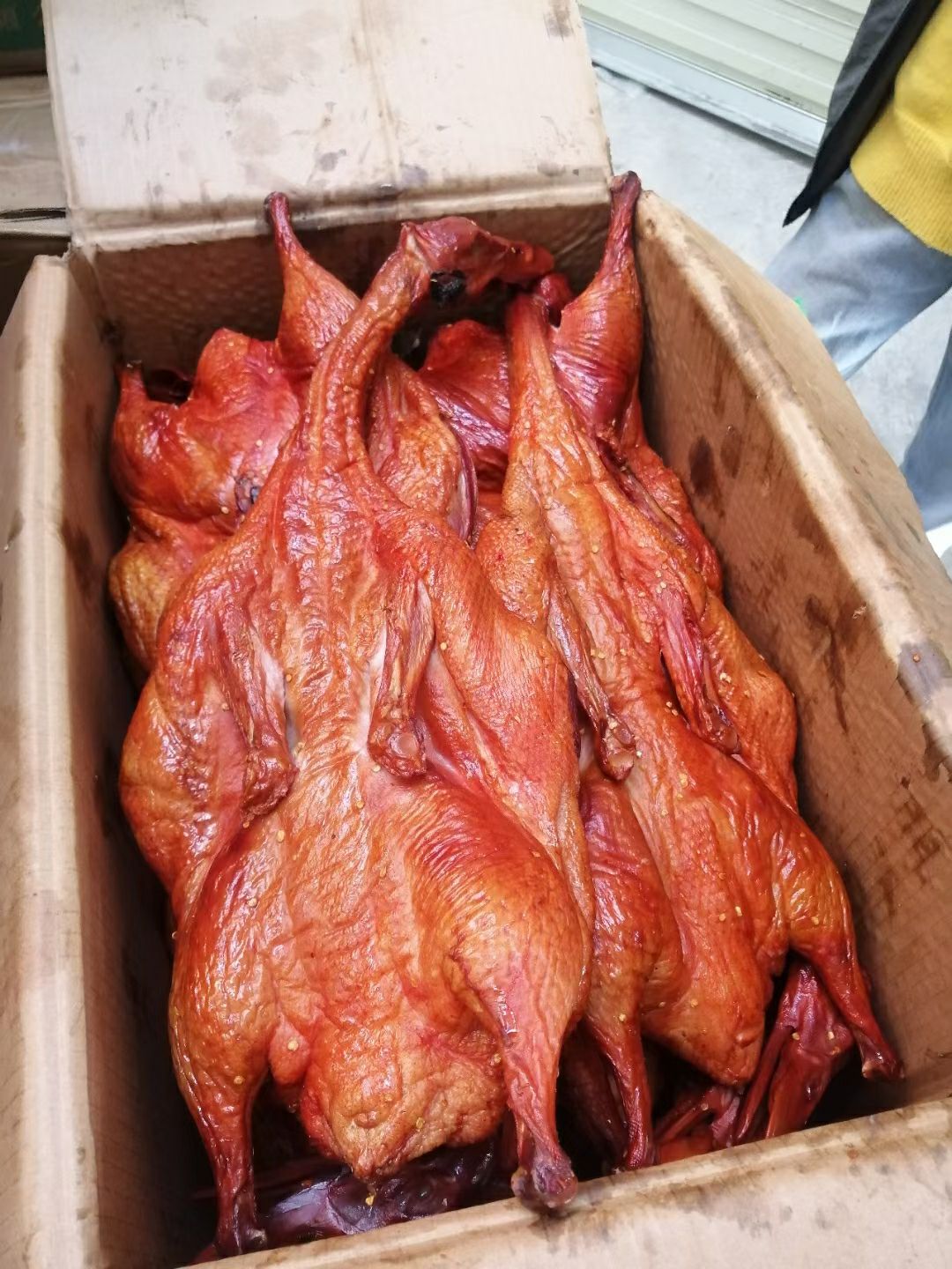 板鸭 烟熏板鸭 卤板鸭 地摊展会熟食源头批发
