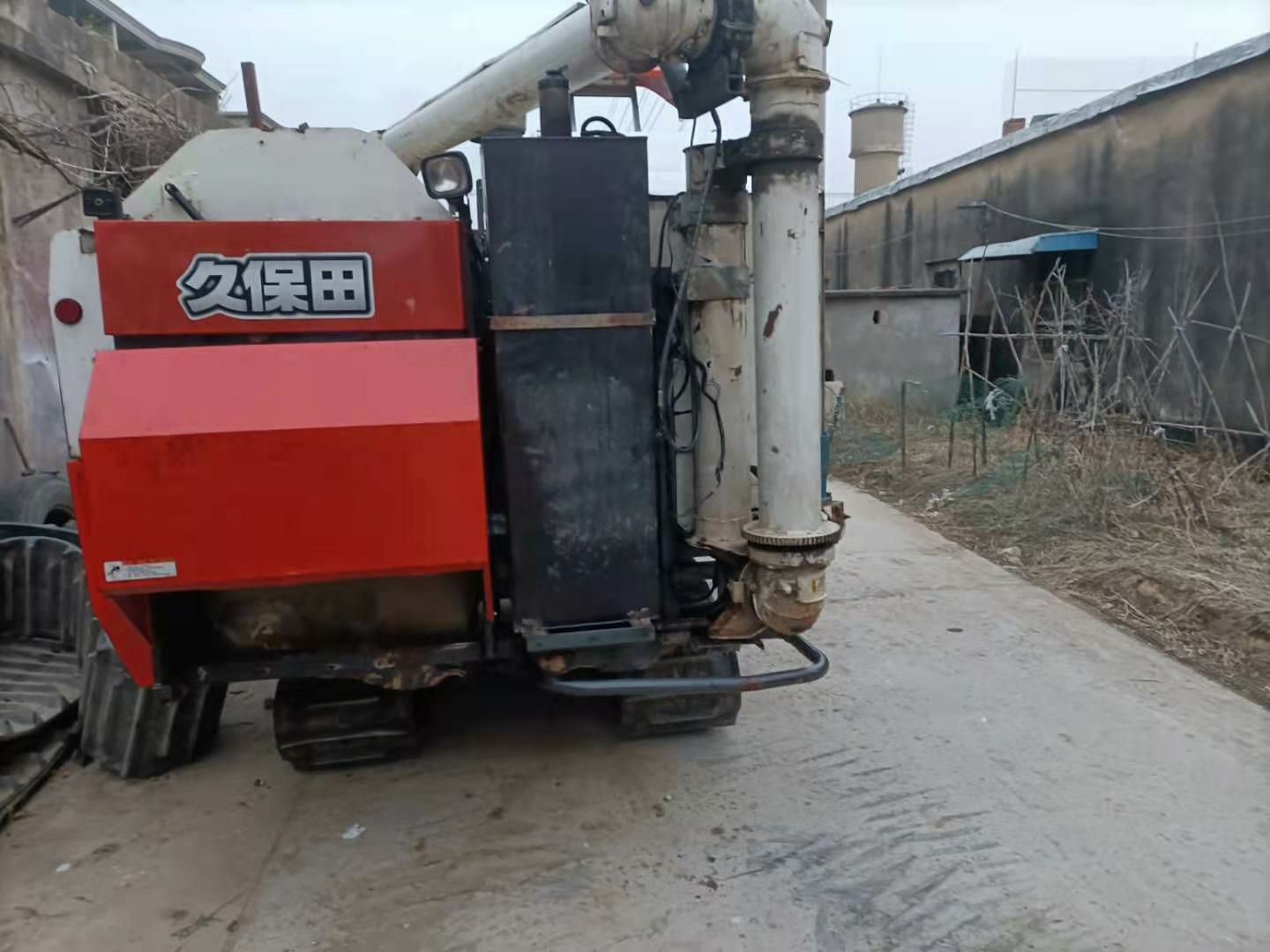 2015年久保田688收割机 全车保养完毕有想法的私聊