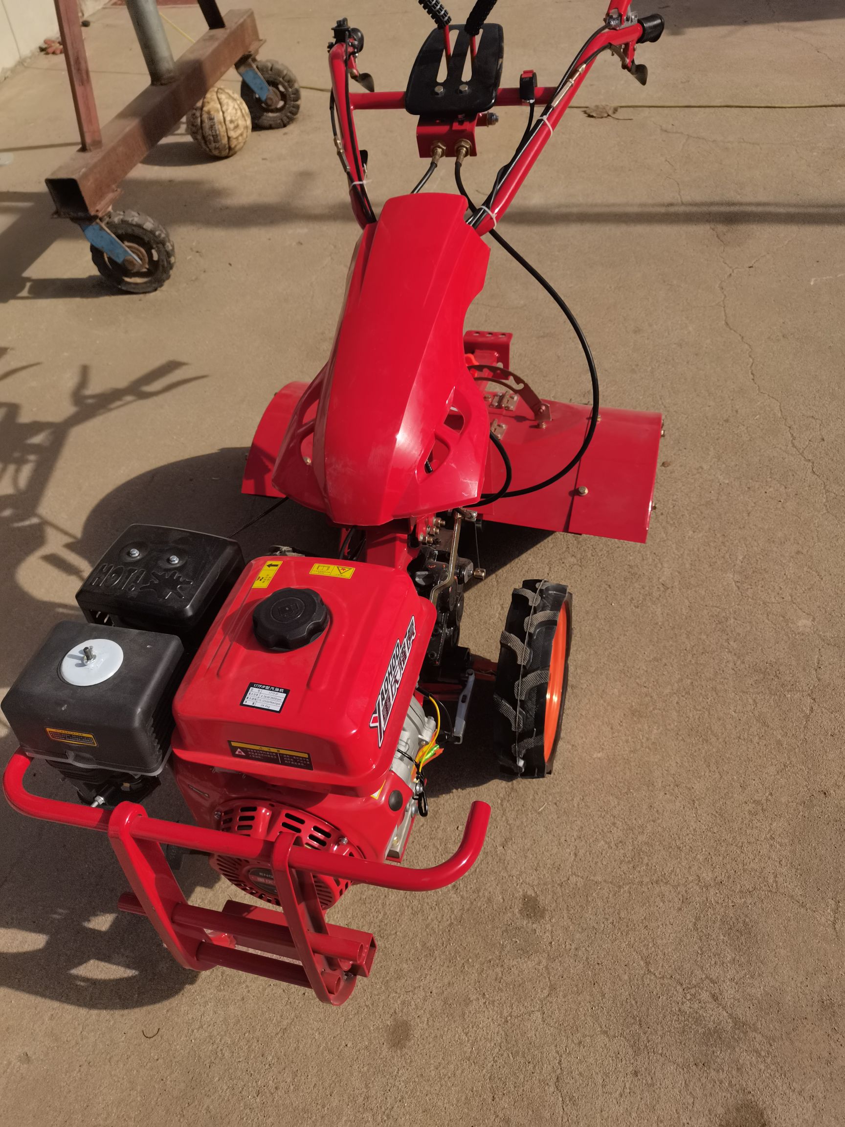 四驱后旋微耕机  直连微耕机  多功能微耕机汽油款微耕机