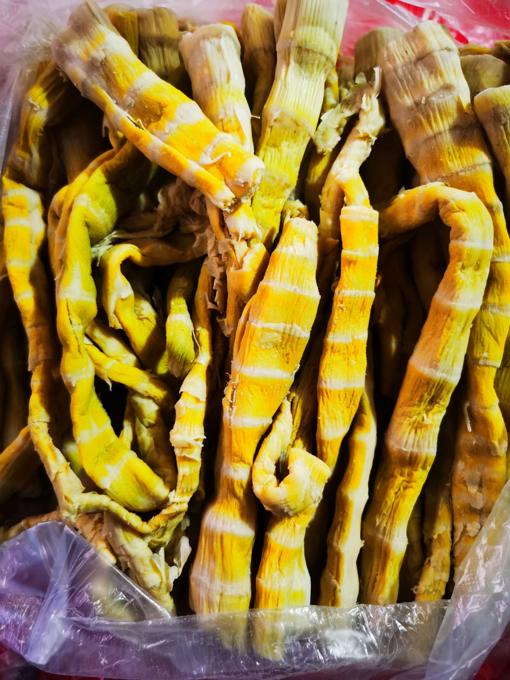  草角山盐腌方竹笋，鲜、嫩、脆，来自大山深处天然生态方竹笋。