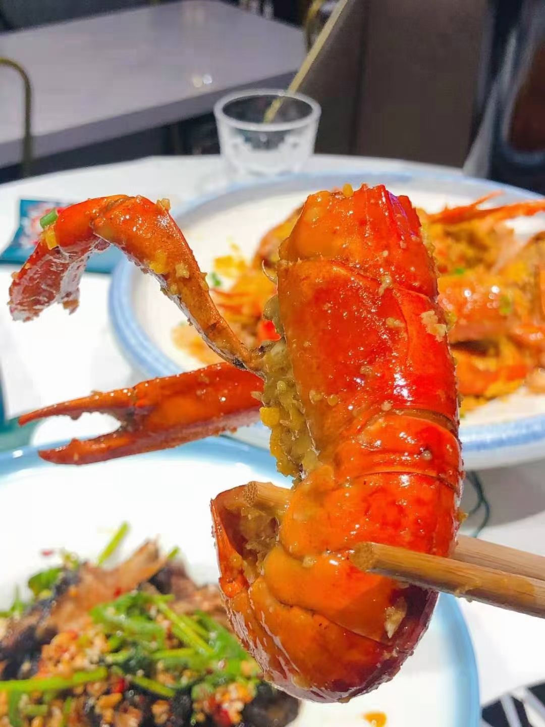 澳洲龙虾 优质清水蓝龙虾，肉质饱满，个头大，不空壳